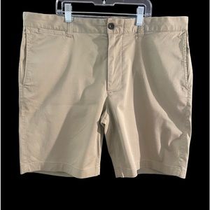 Men’s JCrew Stretch Chino Shorts!🤎